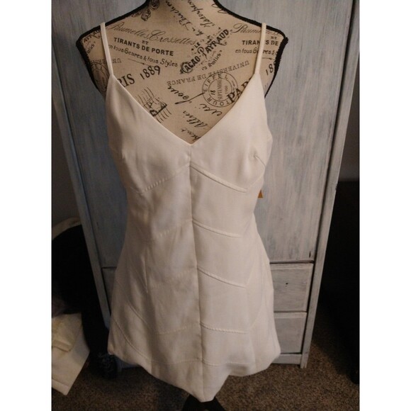 GB V Neck Sleeveless flared Bottom dress white Beachy Boho Cottage Core - Picture 6 of 11